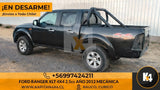 Camioneta Ford Ranger XLT 4x4 2012 negra en desarme de kapitan4x4 con barra antivuelco