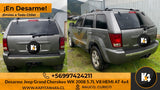Vista trasera y lateral de Jeep Grand Cherokee WK 2008 gris en desarme de kapitan4x4 con motor 5.7L V8 HEMI